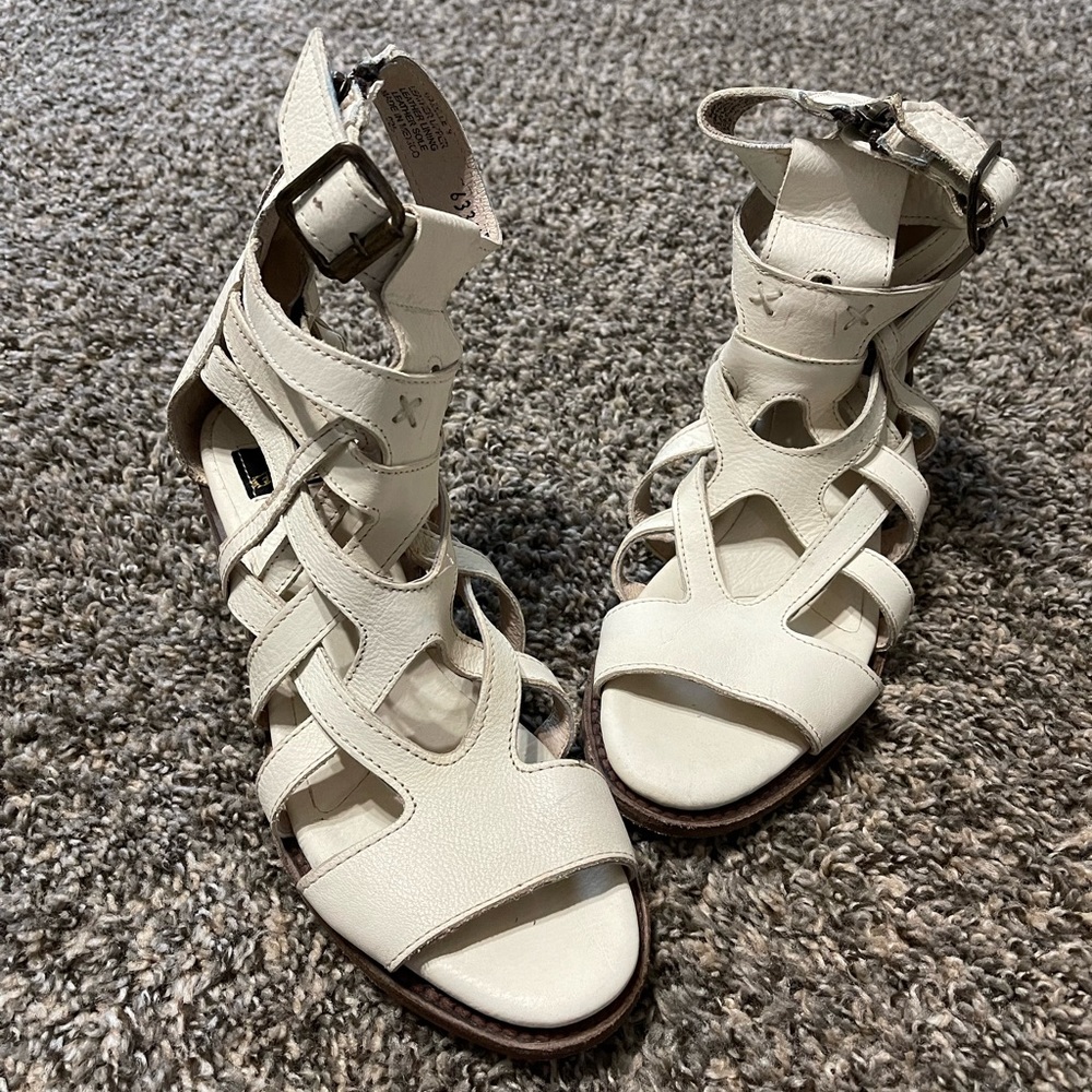 Women’s Freebird Gazelle Sandal - Size 9